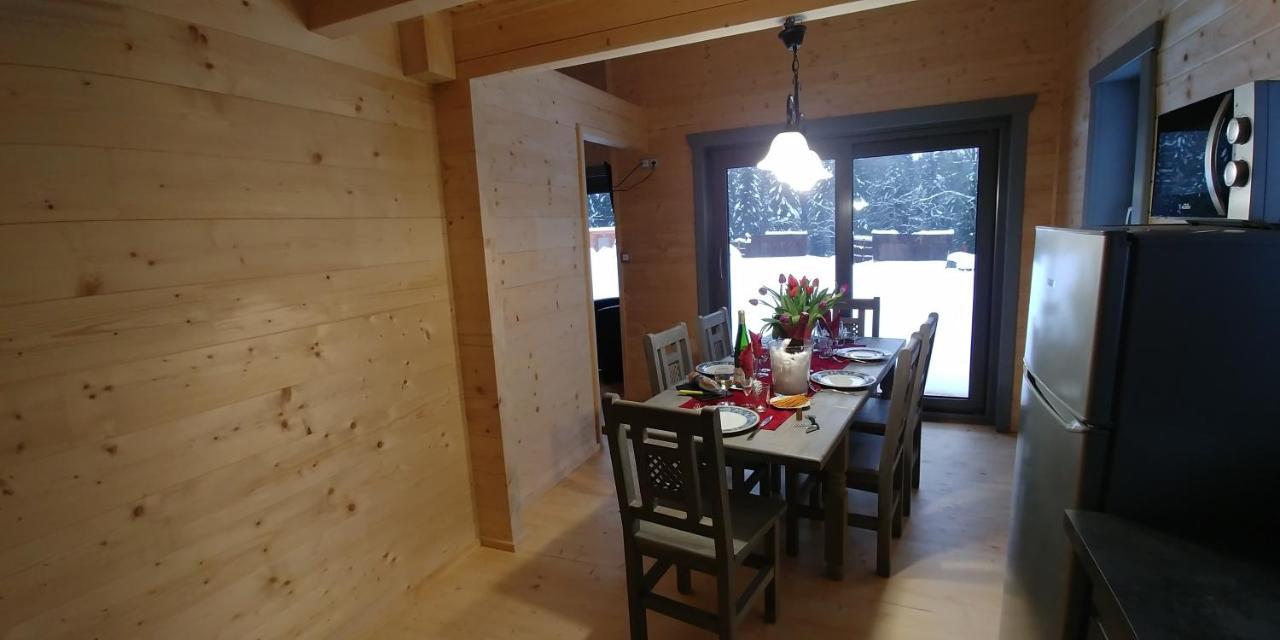 جوراردُميه Chalet De Martimprey - Chalets - Gites - Chambres D' Hotes Et Spas المظهر الخارجي الصورة